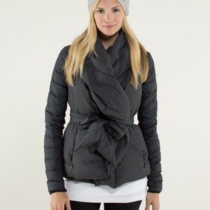 Lululemon Enfold Wrap Jacket Size 8